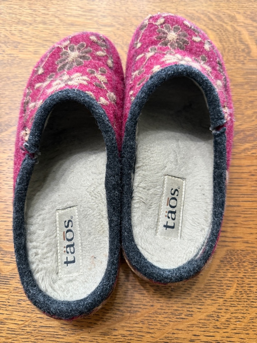 TAOS Woolderness 2 Clog EU 40 9 1/2 Cranberry Floral Wool Casual Soft on toes - Picture 2 of 12